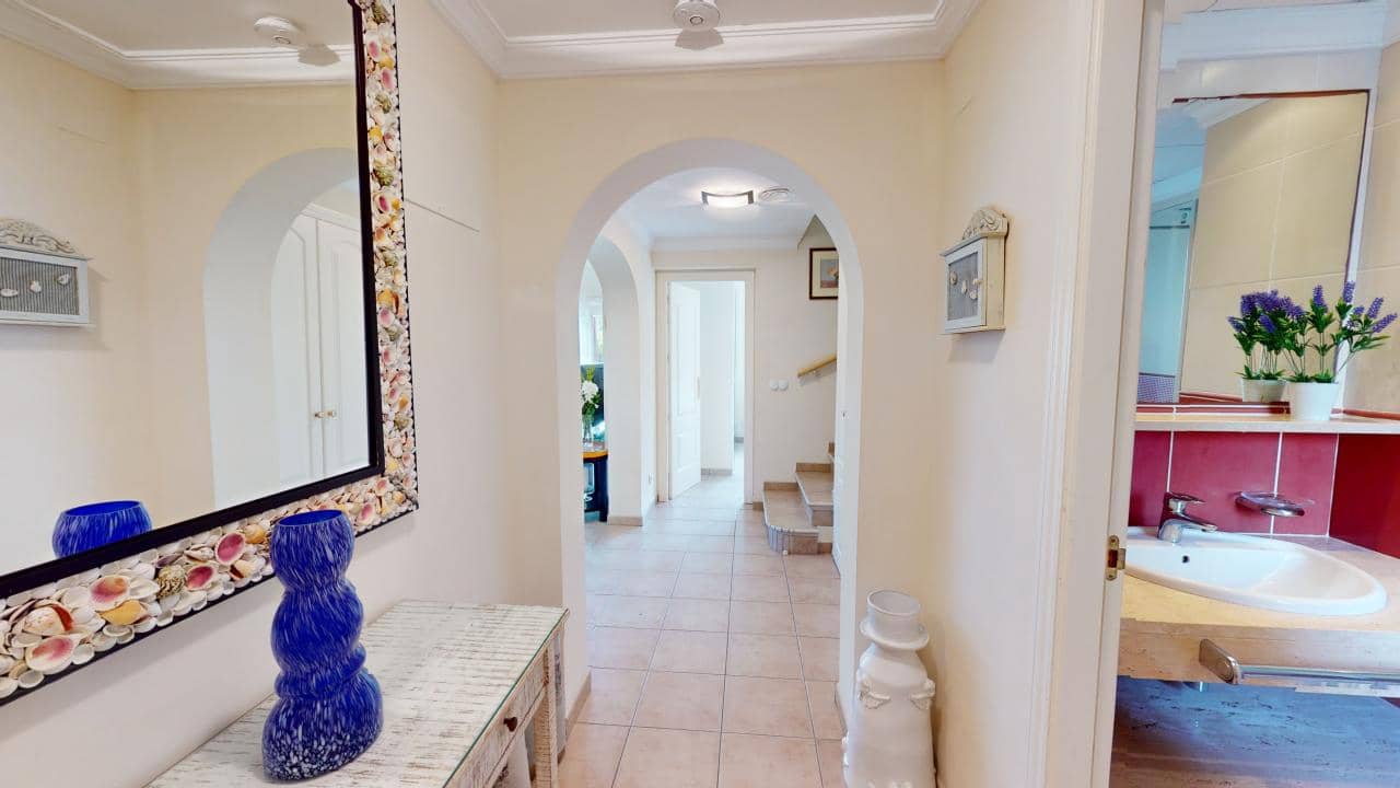 3 sovrum Radhus till salu i Oliva med pool garage - 535 000 € (Ref: 9570406)