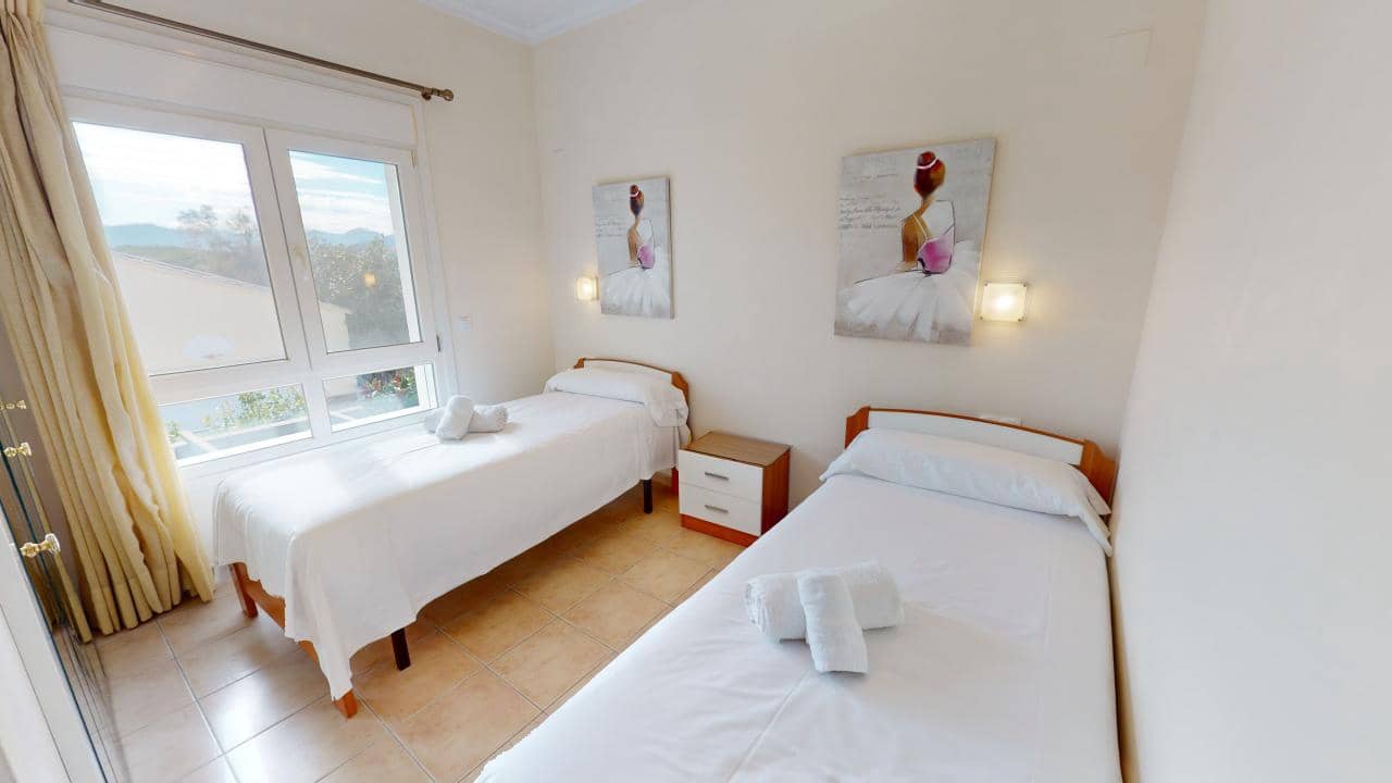 3 sovrum Radhus till salu i Oliva med pool garage - 535 000 € (Ref: 9570406)