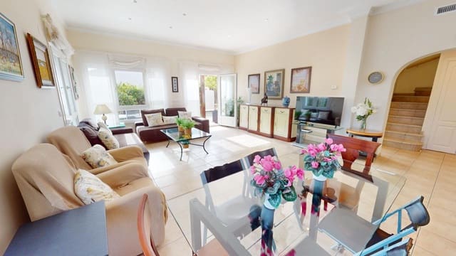 3 sovrum Radhus till salu i Oliva Nova, Oliva med pool garage - 535 000 € (Ref: 9570406)