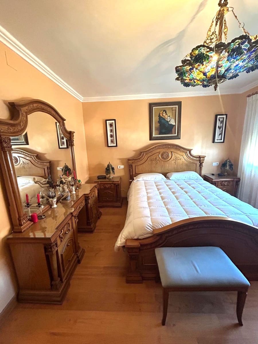 3 bedroom Villa for sale in La Nucia with garage - € 441,000 (Ref: 9634804)