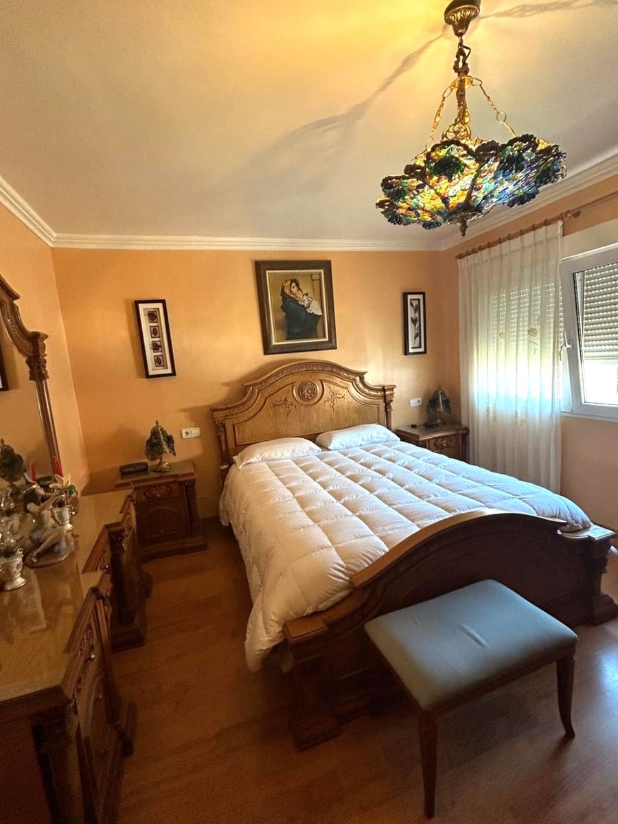 3 bedroom Villa for sale in La Nucia with garage - € 441,000 (Ref: 9634804)