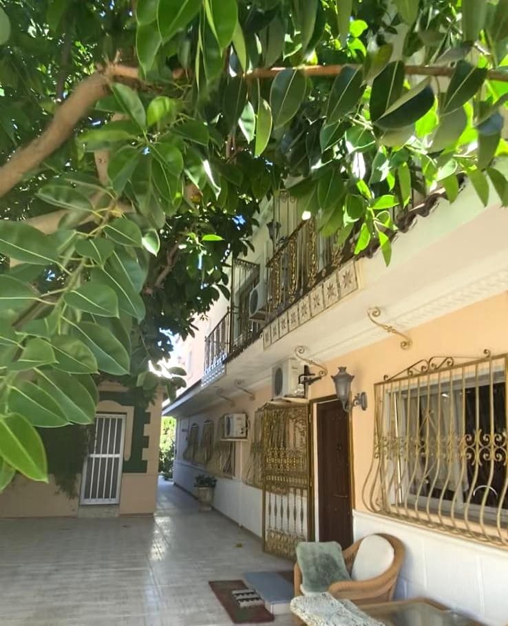 6 sovrum Villa till salu i La Nucia med pool garage - 1 560 000 € (Ref: 9646294)