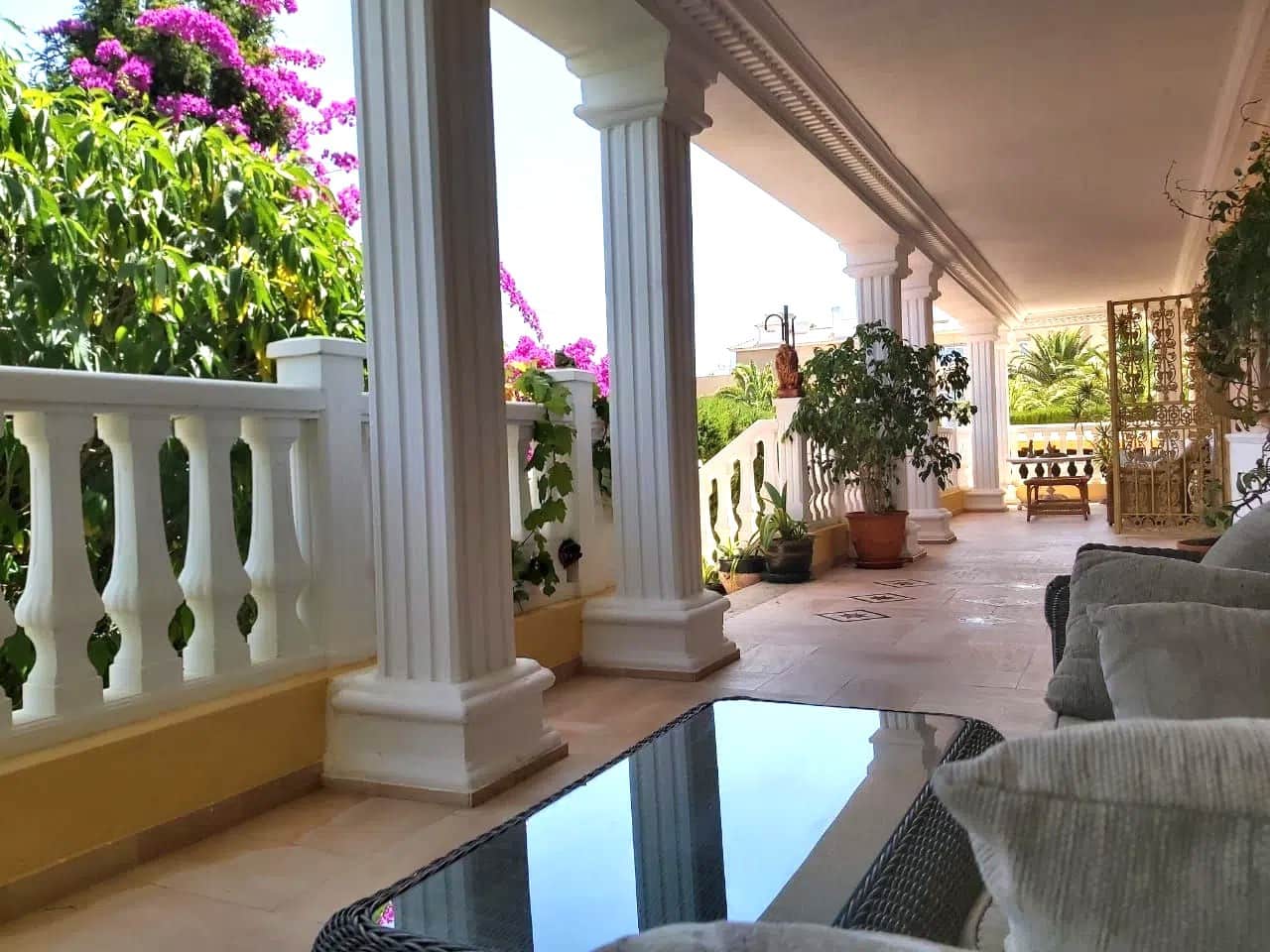 6 sovrum Villa till salu i La Nucia med pool garage - 1 560 000 € (Ref: 9646294)