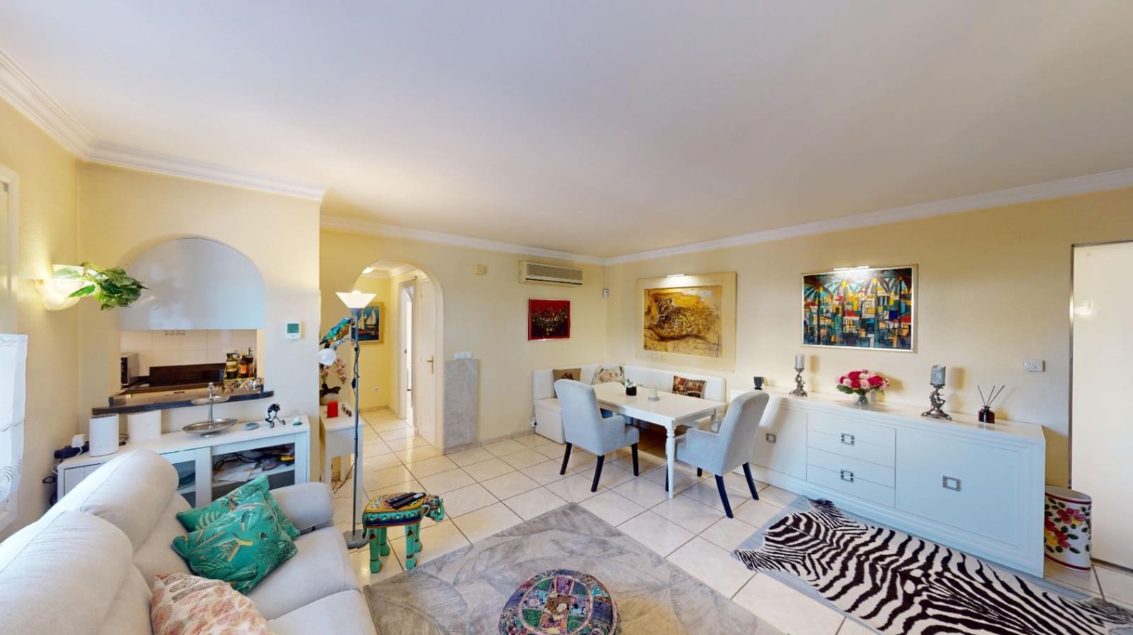 Chalet de 3 habitaciones en Oliva en venta con garaje - 495.000 € (Ref: 9646473)