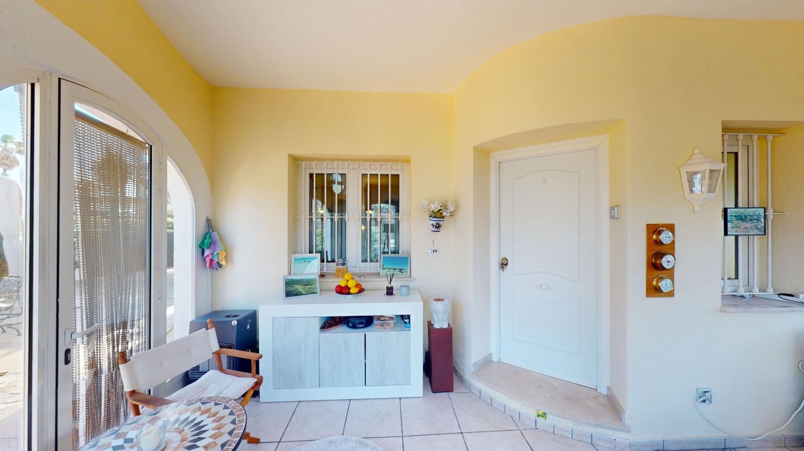 Chalet de 3 habitaciones en Oliva en venta con garaje - 495.000 € (Ref: 9646473)