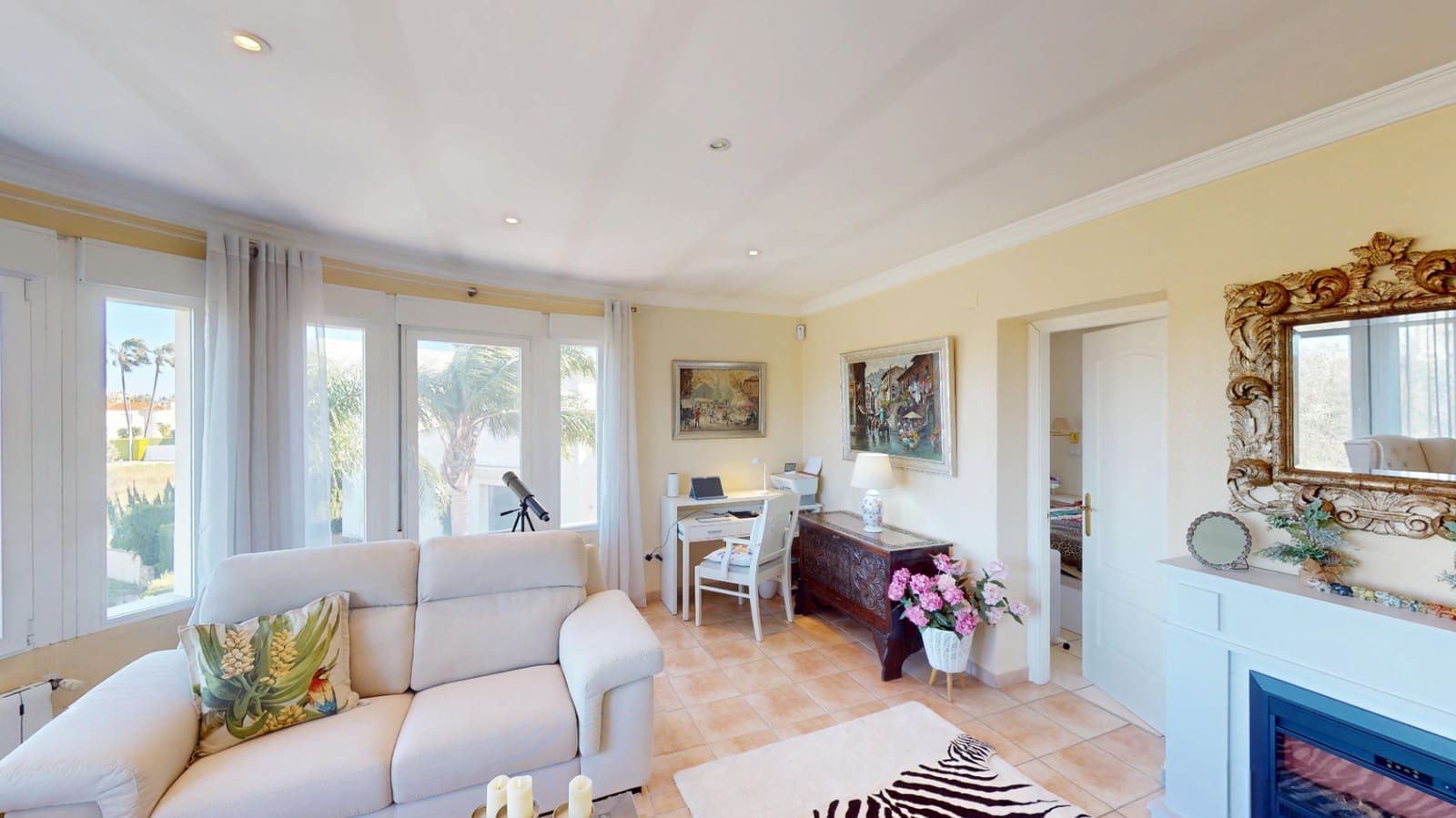 Chalet de 3 habitaciones en Oliva en venta con garaje - 495.000 € (Ref: 9646473)