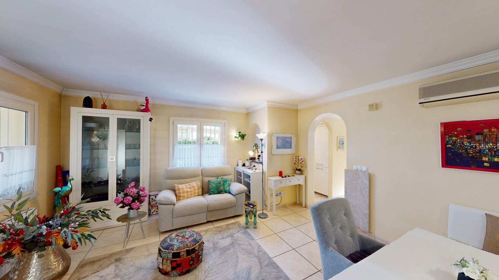 Chalet de 3 habitaciones en Oliva en venta con garaje - 495.000 € (Ref: 9646473)