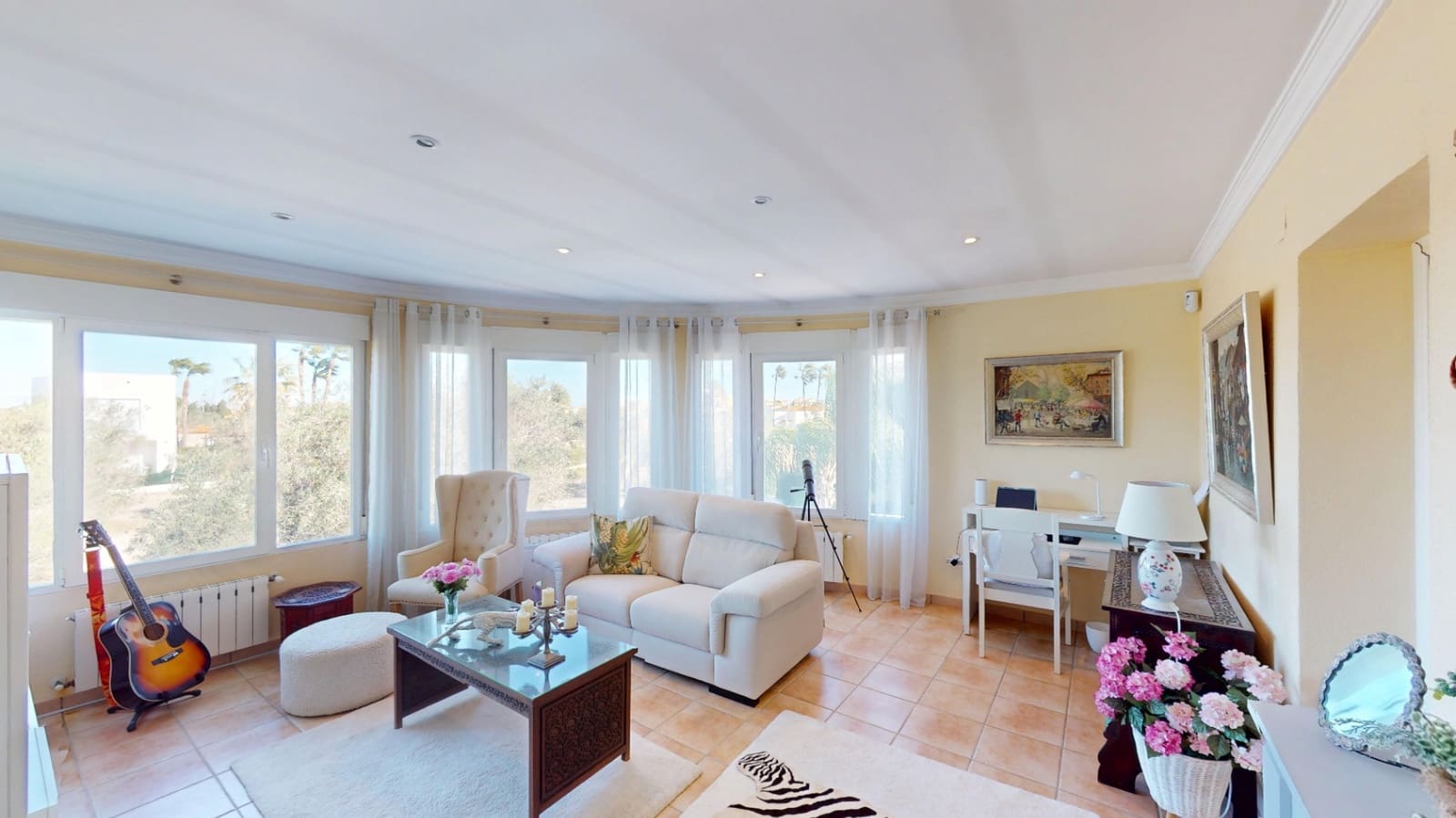 Chalet de 3 habitaciones en Oliva en venta con garaje - 495.000 € (Ref: 9646473)