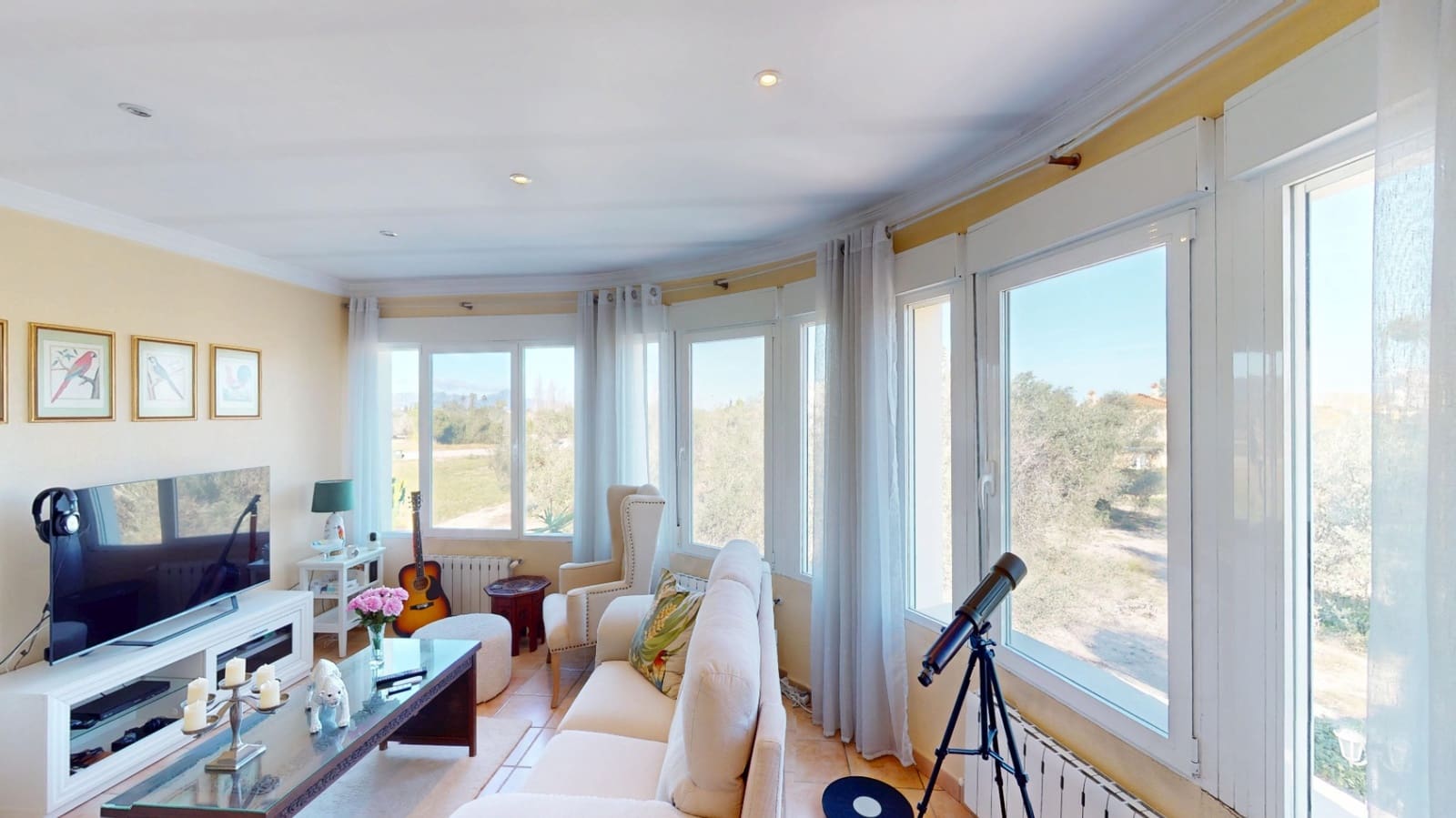 Chalet de 3 habitaciones en Oliva en venta con garaje - 495.000 € (Ref: 9646473)