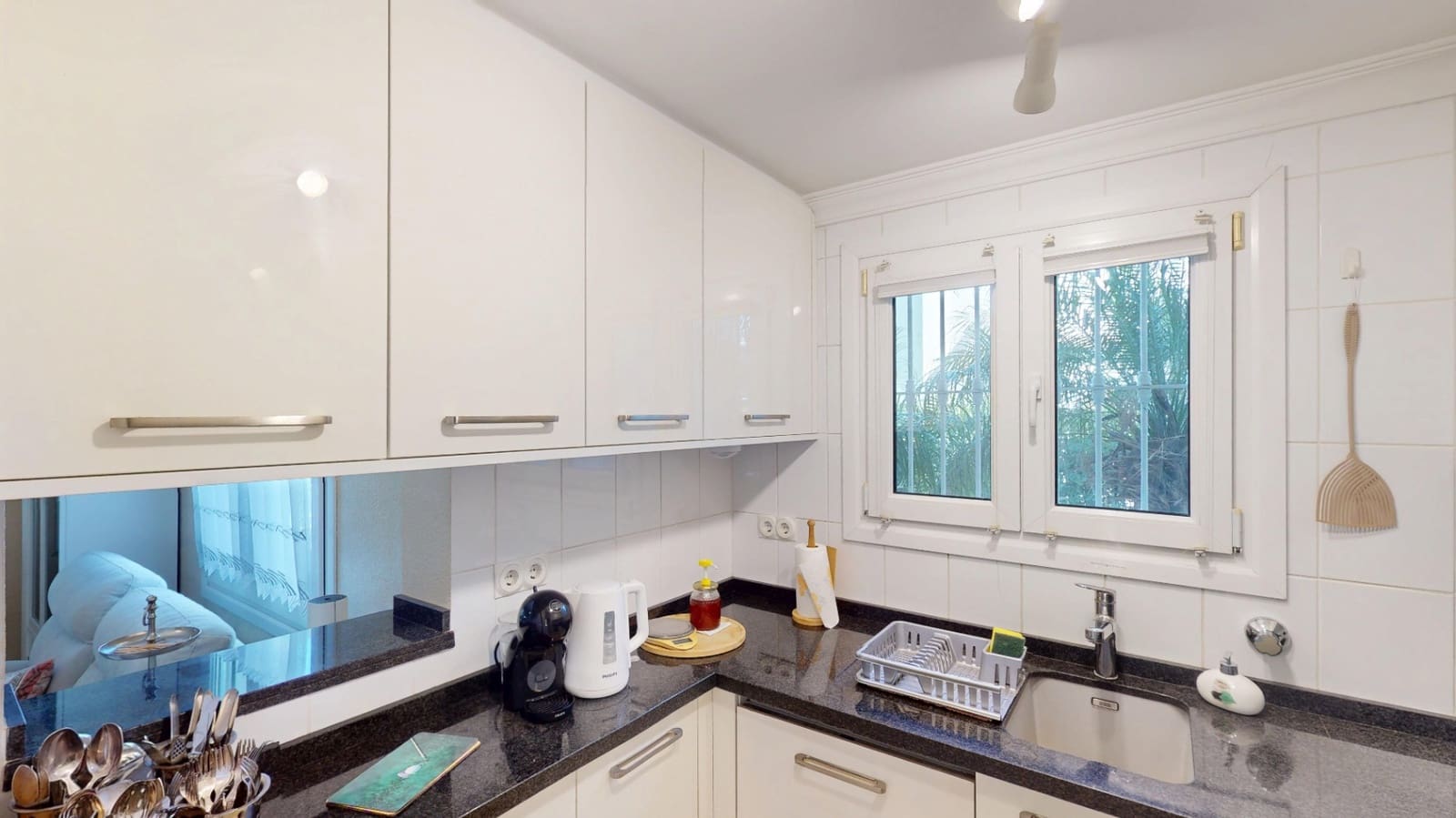 Chalet de 3 habitaciones en Oliva en venta con garaje - 495.000 € (Ref: 9646473)