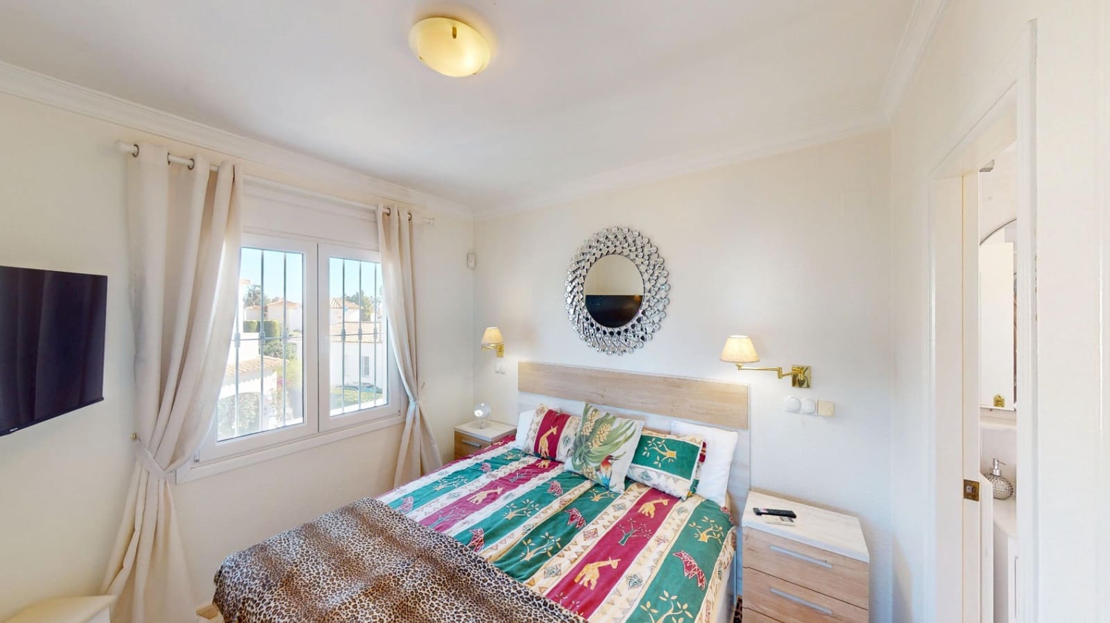 Chalet de 3 habitaciones en Oliva en venta con garaje - 495.000 € (Ref: 9646473)