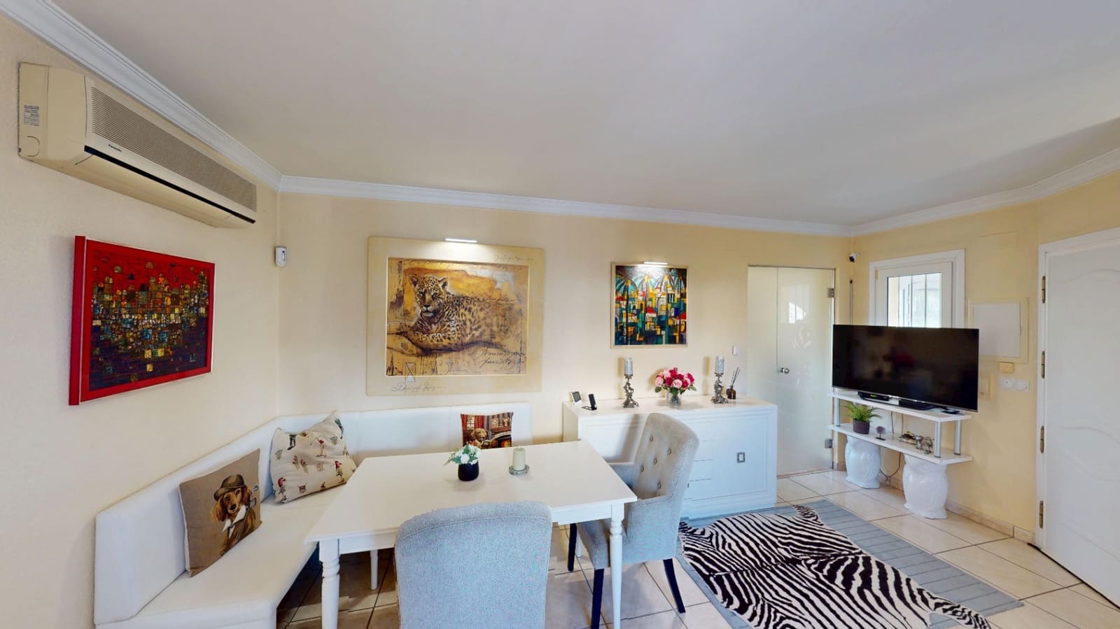 Chalet de 3 habitaciones en Oliva en venta con garaje - 495.000 € (Ref: 9646473)