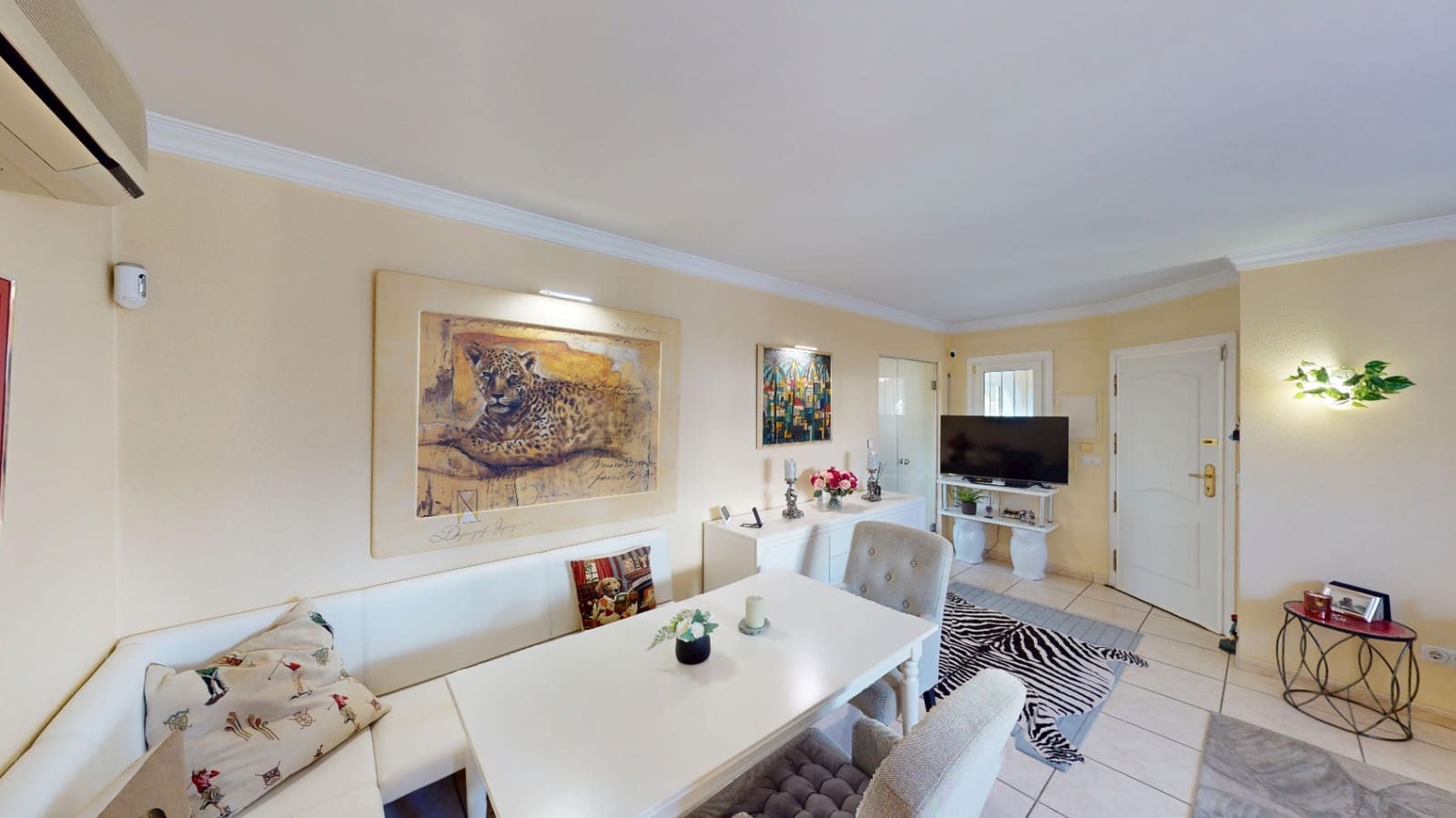 Chalet de 3 habitaciones en Oliva en venta con garaje - 495.000 € (Ref: 9646473)