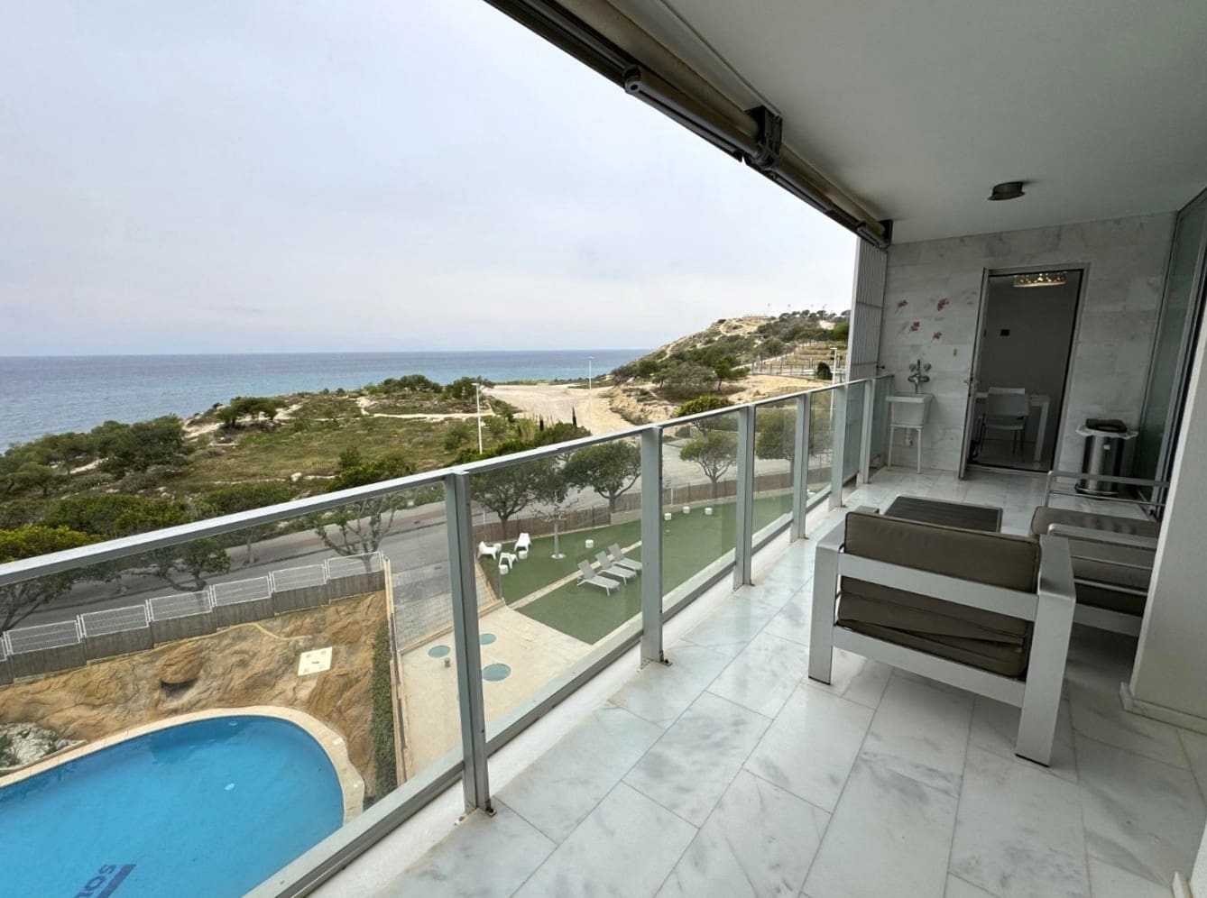 3 bedroom Apartment for sale in La Villajoyosa / Vila Joiosa with pool garage - € 570,000 (Ref: 9654245)