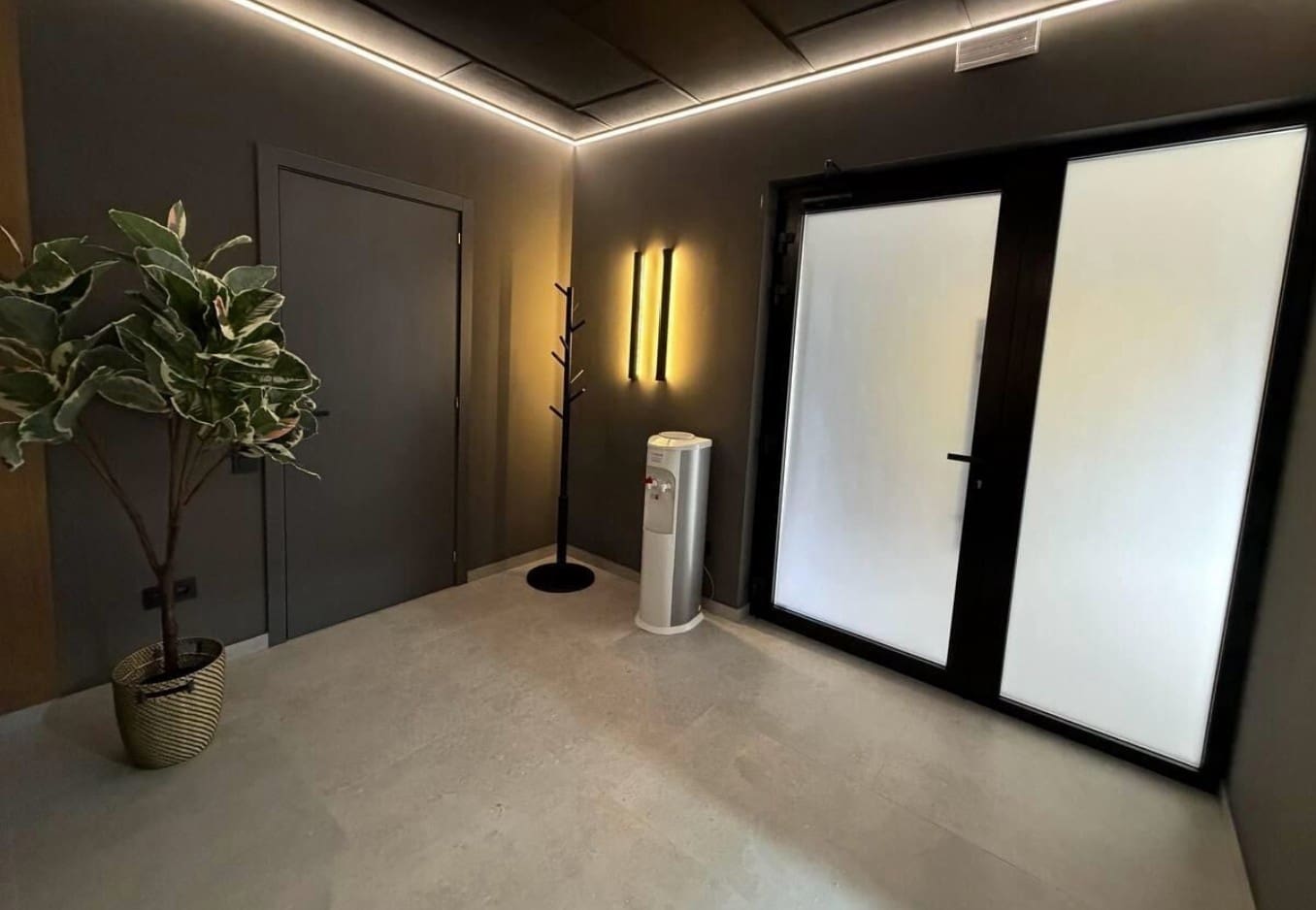 Local Commercial à vendre à Valence ville - 828 000 € (Ref: 9654493)