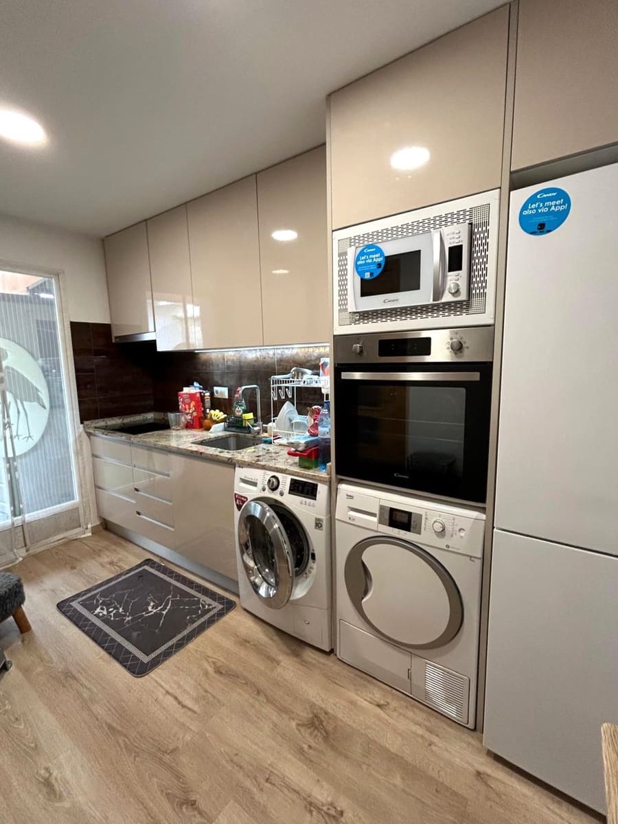 Adosado de 3 habitaciones en La Nucia en venta con piscina garaje - 289.000 € (Ref: 9659796)