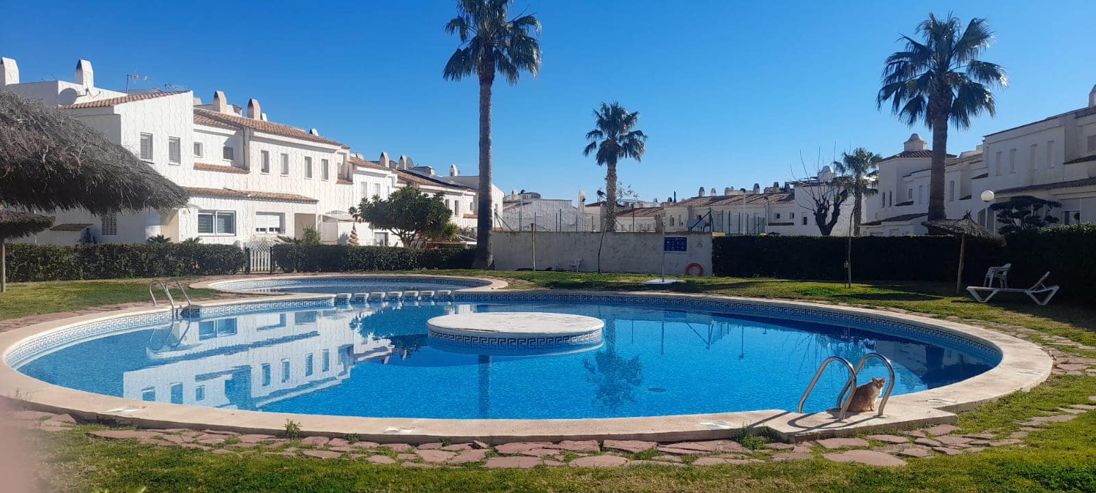 Adosado de 3 habitaciones en La Nucia en venta con piscina garaje - 289.000 € (Ref: 9659796)