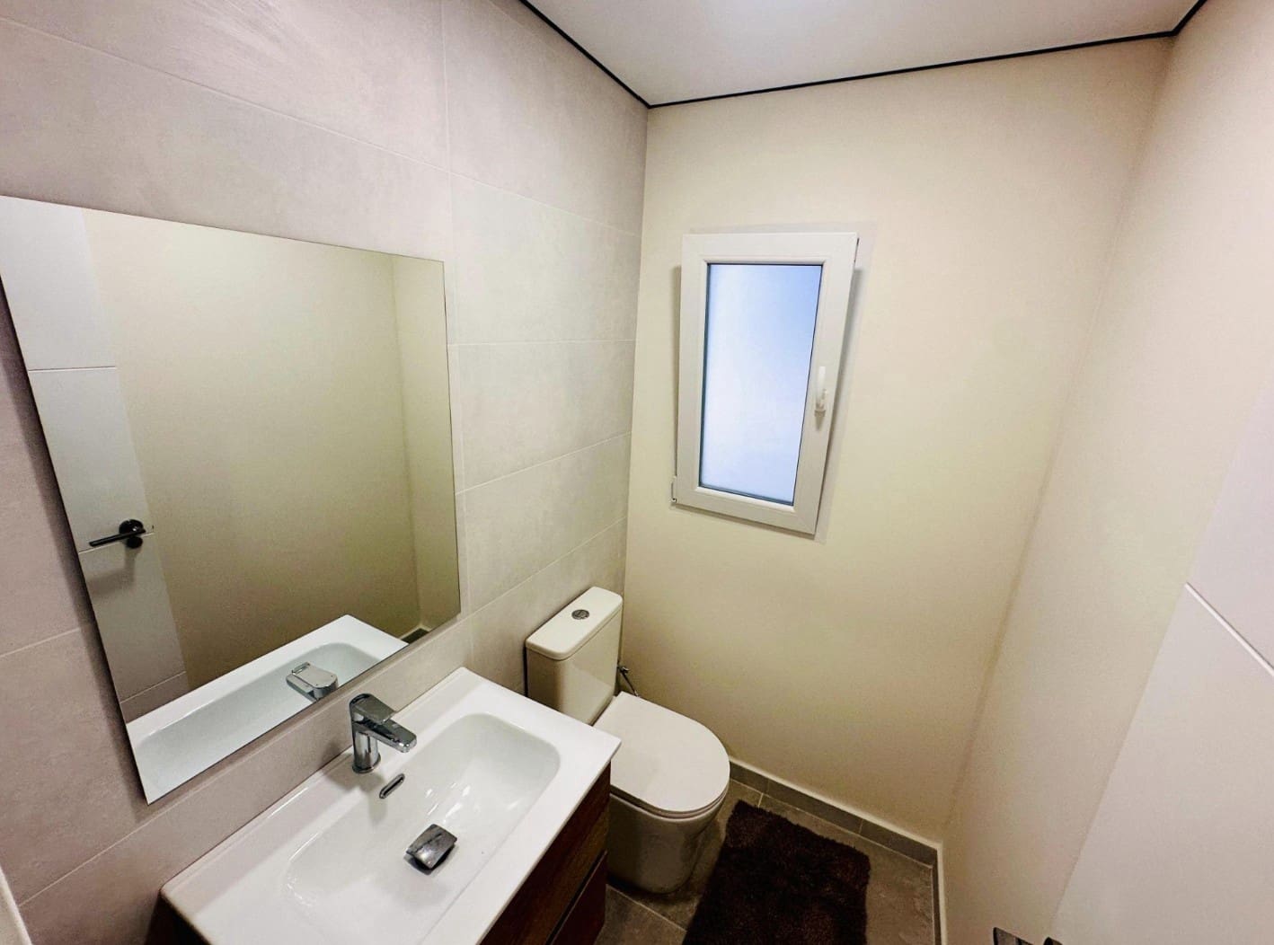 3 makuuhuone Huoneisto myytävänä paikassa Alicante kaupunki - 252 000 € (Ref: 9676341)