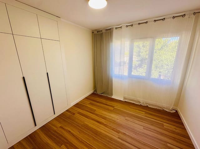 3 makuuhuone Huoneisto myytävänä paikassa Mercado, Alicante kaupunki - 252 000 € (Ref: 9676341)