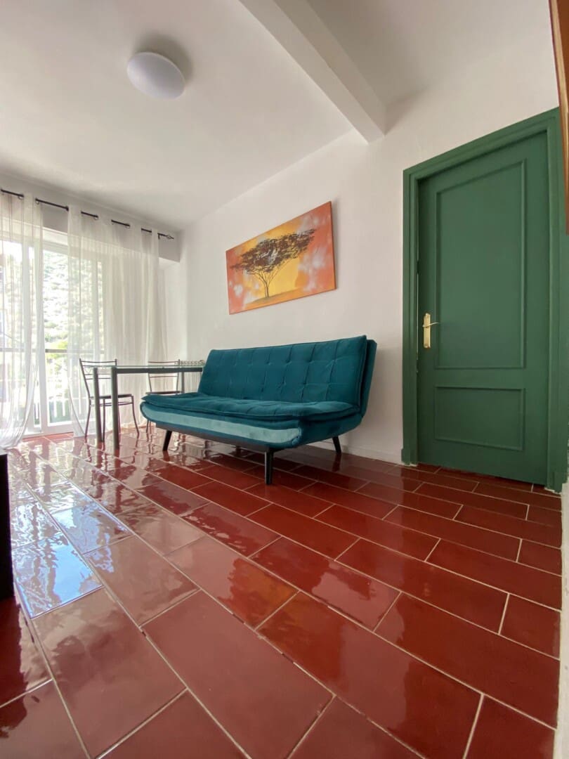 Apartamento de 2 habitaciones en Alicante / Alacant ciudad en venta - 235.000 € (Ref: 9678220)