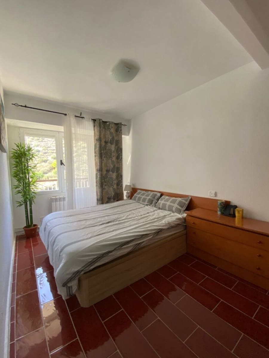 Apartamento de 2 habitaciones en Alicante / Alacant ciudad en venta - 235.000 € (Ref: 9678220)