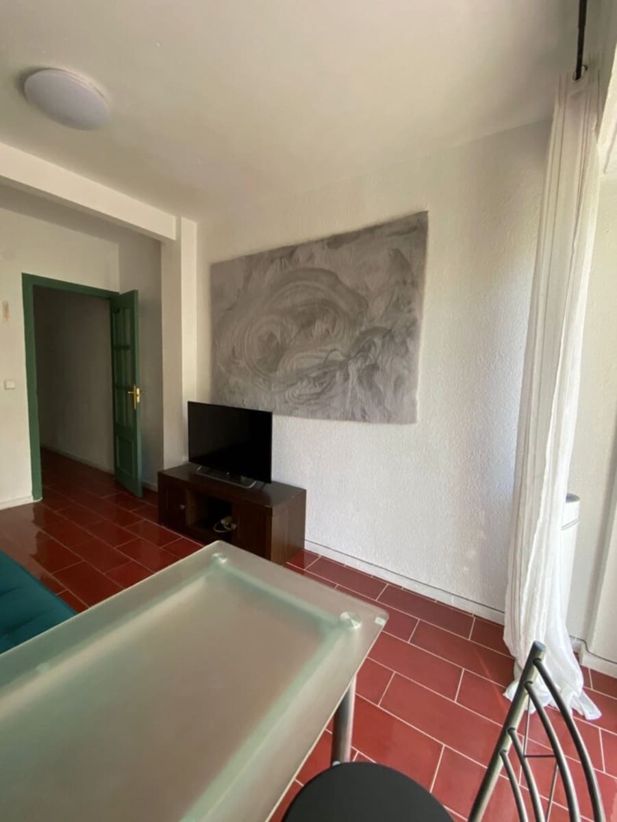 Apartamento de 2 habitaciones en Alicante / Alacant ciudad en venta - 235.000 € (Ref: 9678220)