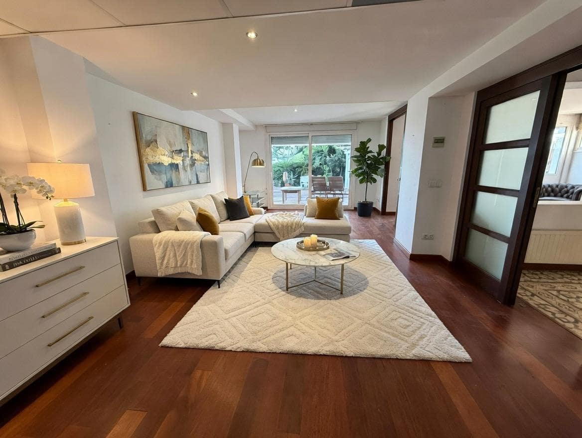 6 soverom Kjedet enebolig til salgs i Altea med svømmebasseng garasje - € 1 450 000 (Ref: 9685275)