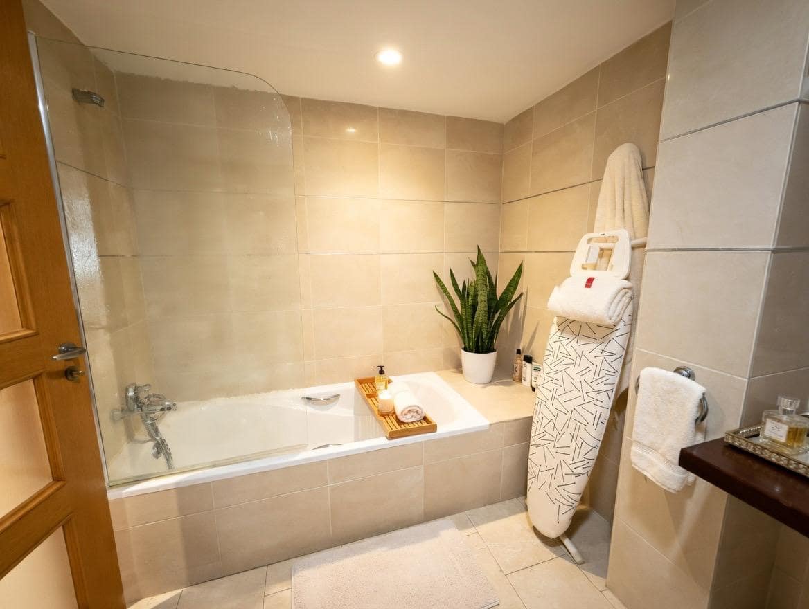 6 soverom Kjedet enebolig til salgs i Altea med svømmebasseng garasje - € 1 450 000 (Ref: 9685275)