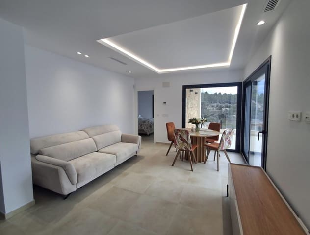 3 camera da letto Villa da affittare in Finestrat Pueblo, Finestrat con piscina garage - 2.500 € (Rif: 9689901)