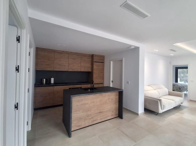 3 camera da letto Villa da affittare in Finestrat Pueblo, Finestrat con piscina garage - 2.500 € (Rif: 9689901)