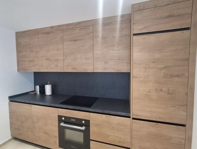 3 camera da letto Villa da affittare in Finestrat Pueblo, Finestrat con piscina garage - 2.500 € (Rif: 9689901)