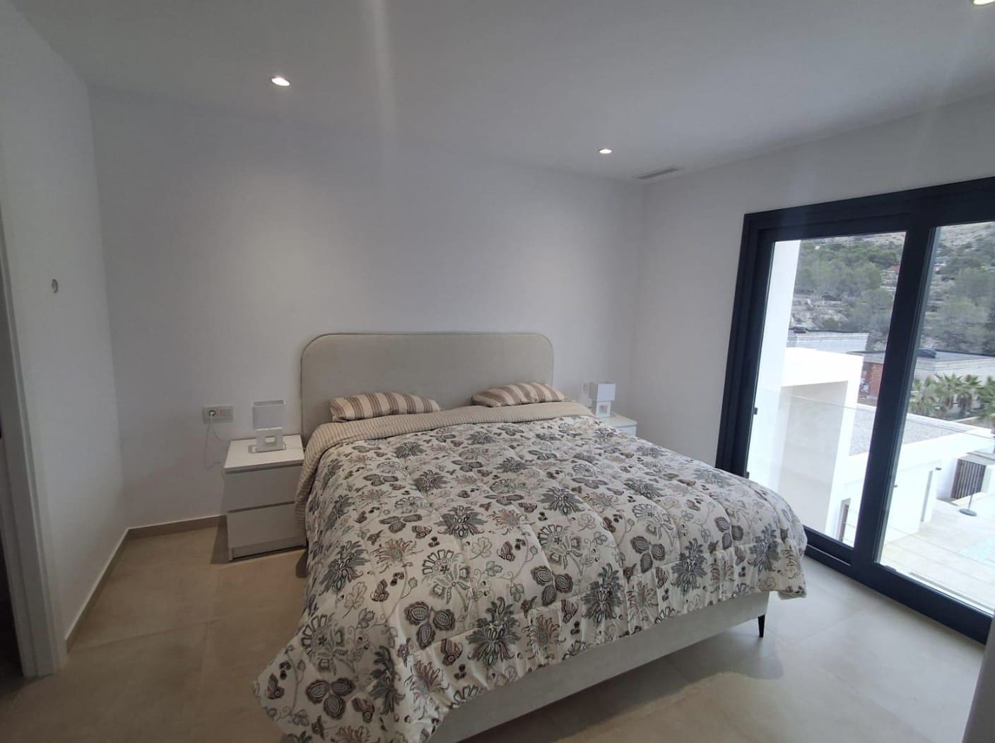 3 camera da letto Villa da affittare in Finestrat con piscina garage - 2.500 € (Rif: 9689901)