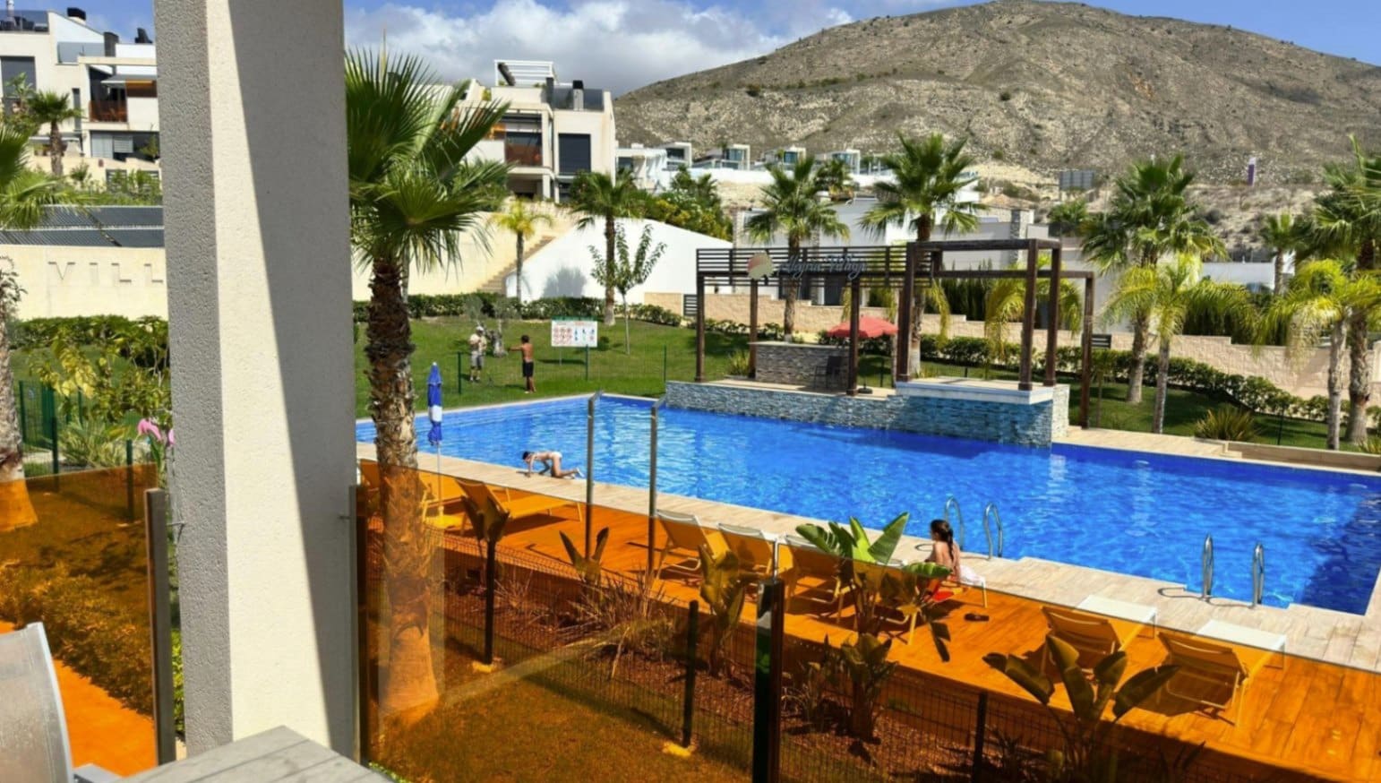 2 chambre Penthouse à vendre à Finestrat avec piscine garage - 355 000 € (Ref: 9691483)