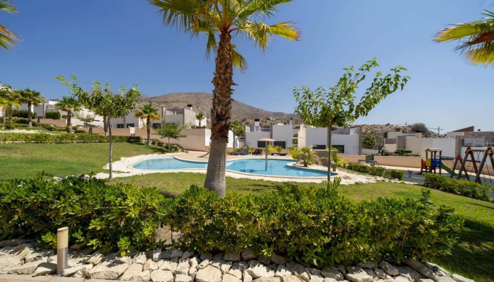 2 chambre Penthouse à vendre à Finestrat avec piscine garage - 355 000 € (Ref: 9691483)