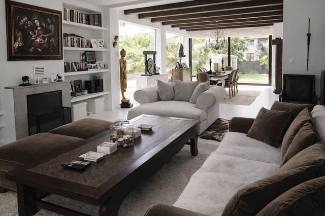 7 bedroom Villa for sale in Muchamiel / Mutxamel with pool garage - € 790,000 (Ref: 9700113)