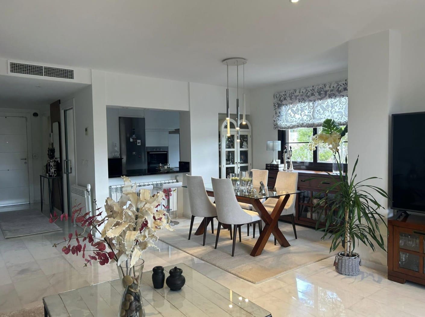 Pareado de 3 habitaciones en Finestrat en venta con piscina garaje - 499.000 € (Ref: 9744031)