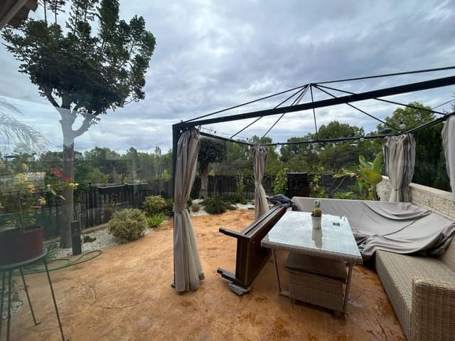 Pareado de 3 habitaciones en Golf Bahía, Finestrat en venta con piscina garaje - 499.000 € (Ref: 9744031)