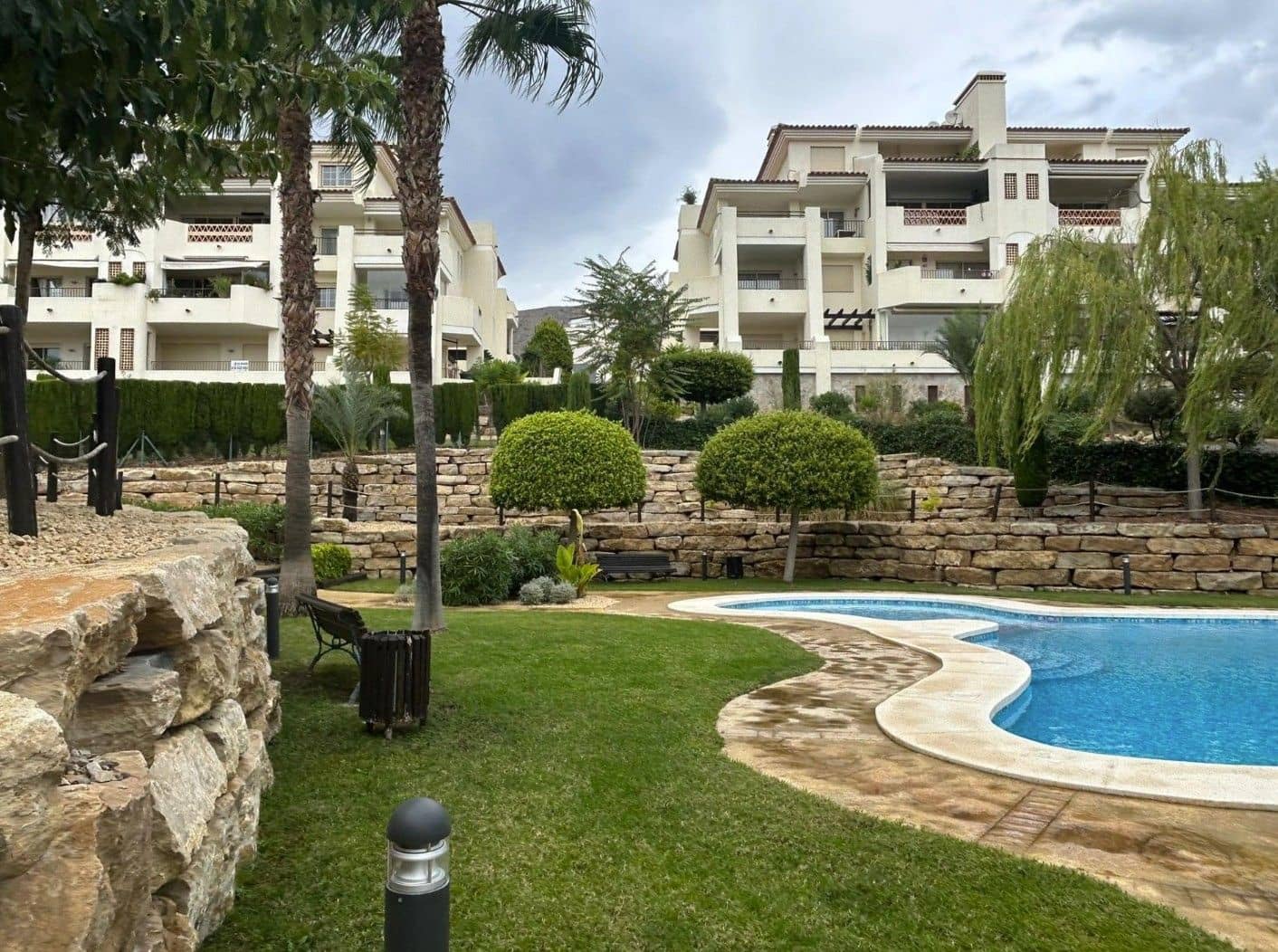 Pareado de 3 habitaciones en Finestrat en venta con piscina garaje - 499.000 € (Ref: 9744031)
