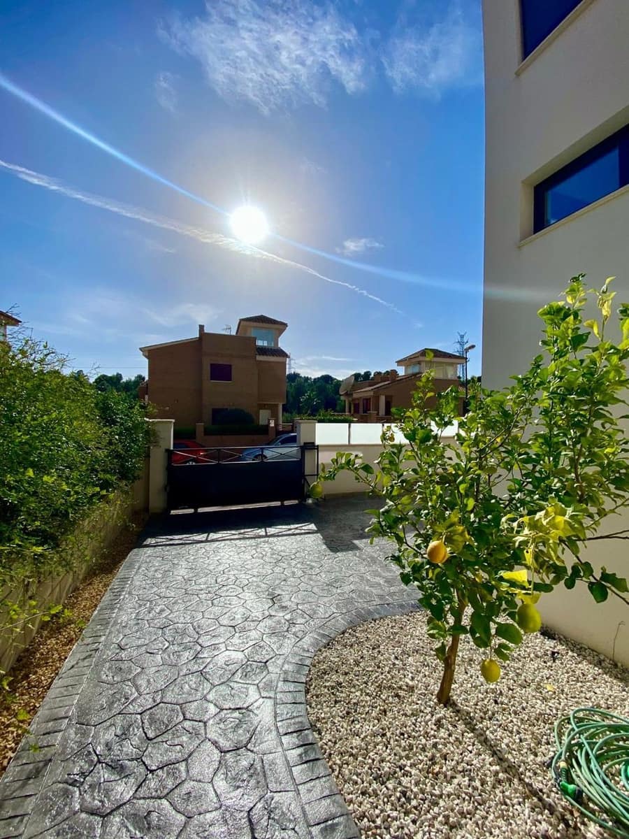 3 camera da letto Villa da affittare in La Nucia con piscina garage - 2.700 € (Rif: 9747090)