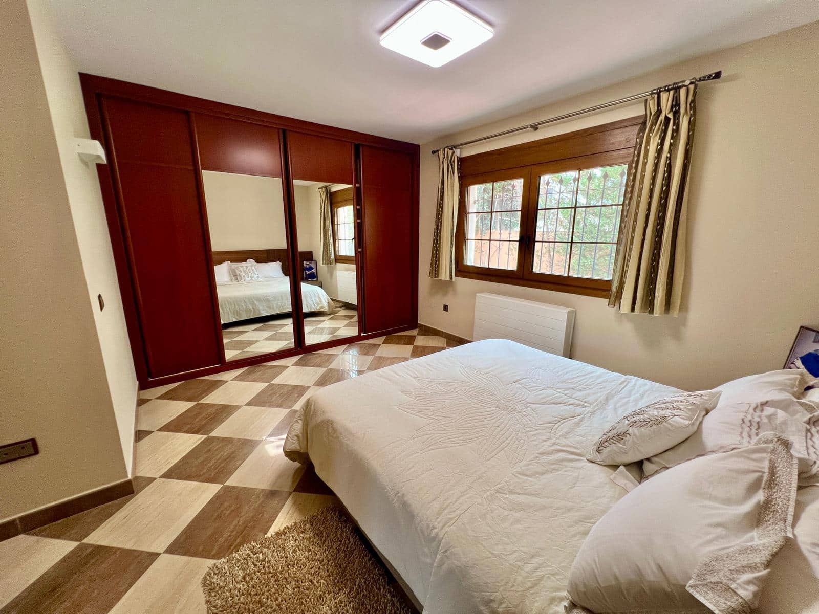 4 soverom Villa til salgs i Albir med svømmebasseng garasje - € 2 150 000 (Ref: 9747250)