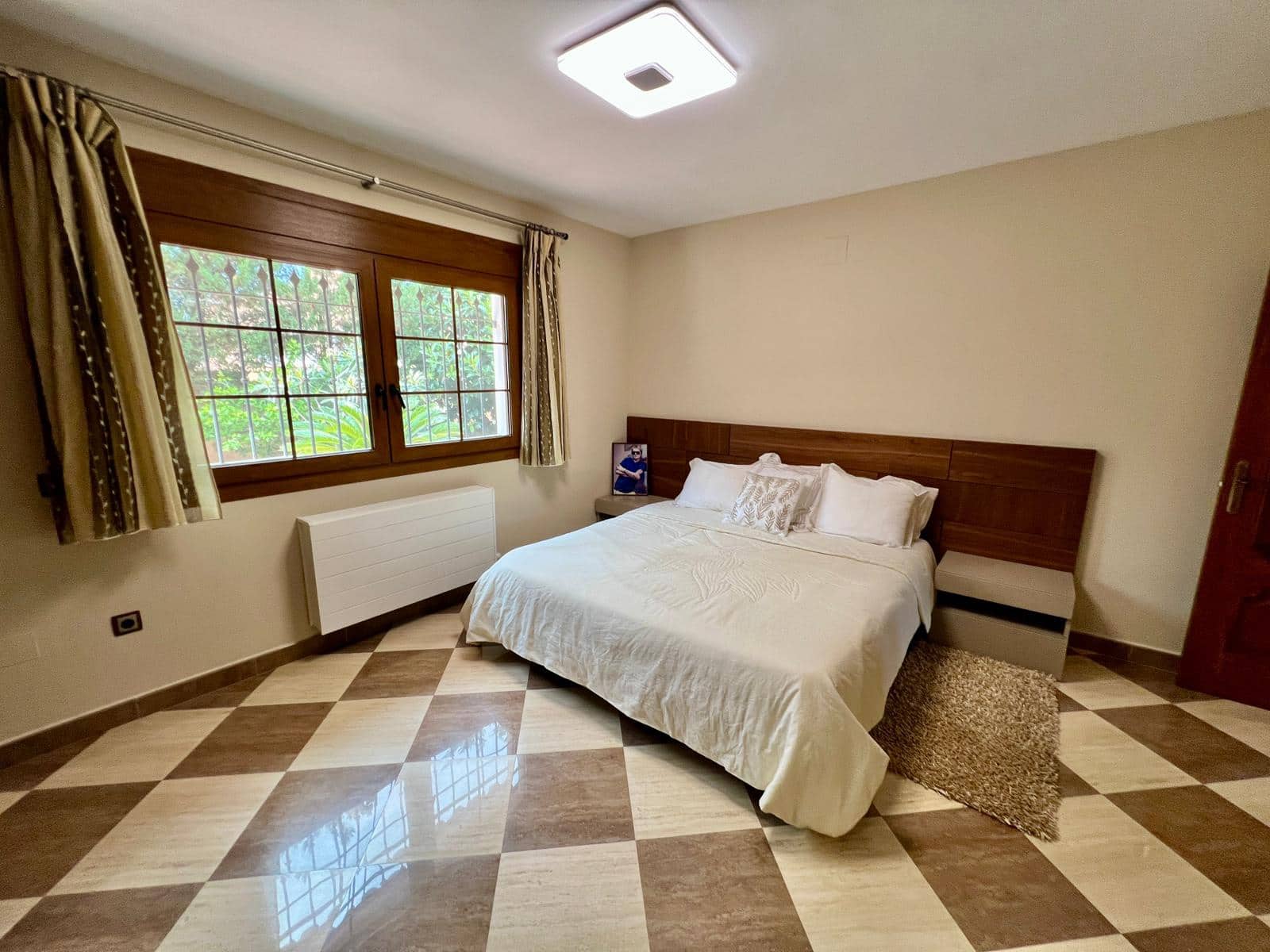 4 soverom Villa til salgs i Albir med svømmebasseng garasje - € 2 150 000 (Ref: 9747250)