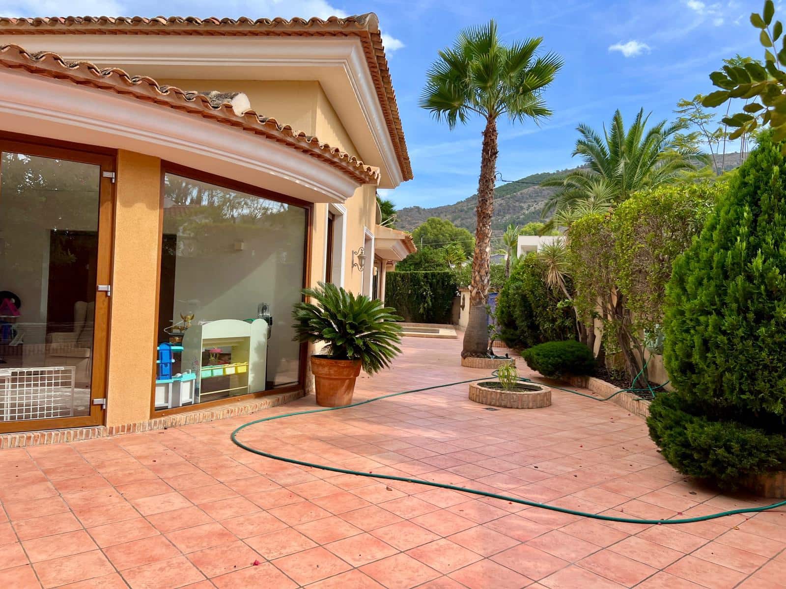 4 soverom Villa til salgs i Albir med svømmebasseng garasje - € 2 150 000 (Ref: 9747250)