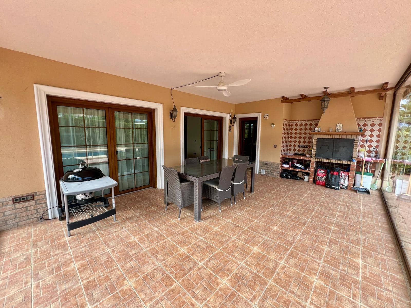 4 soverom Villa til salgs i Albir med svømmebasseng garasje - € 2 150 000 (Ref: 9747250)