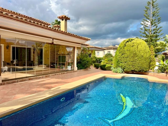 4 soverom Villa til salgs i Albir, Alfaz del Pi / L'Alfàs del Pi med svømmebasseng garasje - € 2 150 000 (Ref: 9747250)