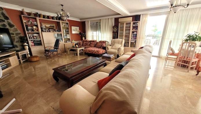 5 sovrum Villa till salu i Alfaz del Pi / L'Alfas del Pi med pool garage - 635 000 € (Ref: 9751279)