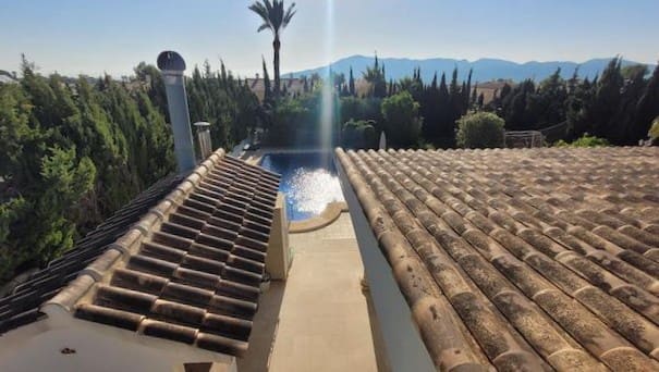 5 sovrum Villa till salu i Alfaz del Pi / L'Alfas del Pi med pool garage - 635 000 € (Ref: 9751279)