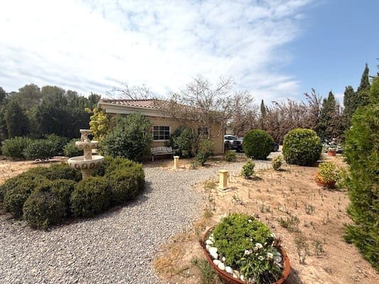 Chalet de 5 habitaciones en Pueblo - Urbanizaciones, Alfaz del Pi / L'Alfàs del Pi en venta con piscina garaje - 813.000 € (Ref: 9751280)