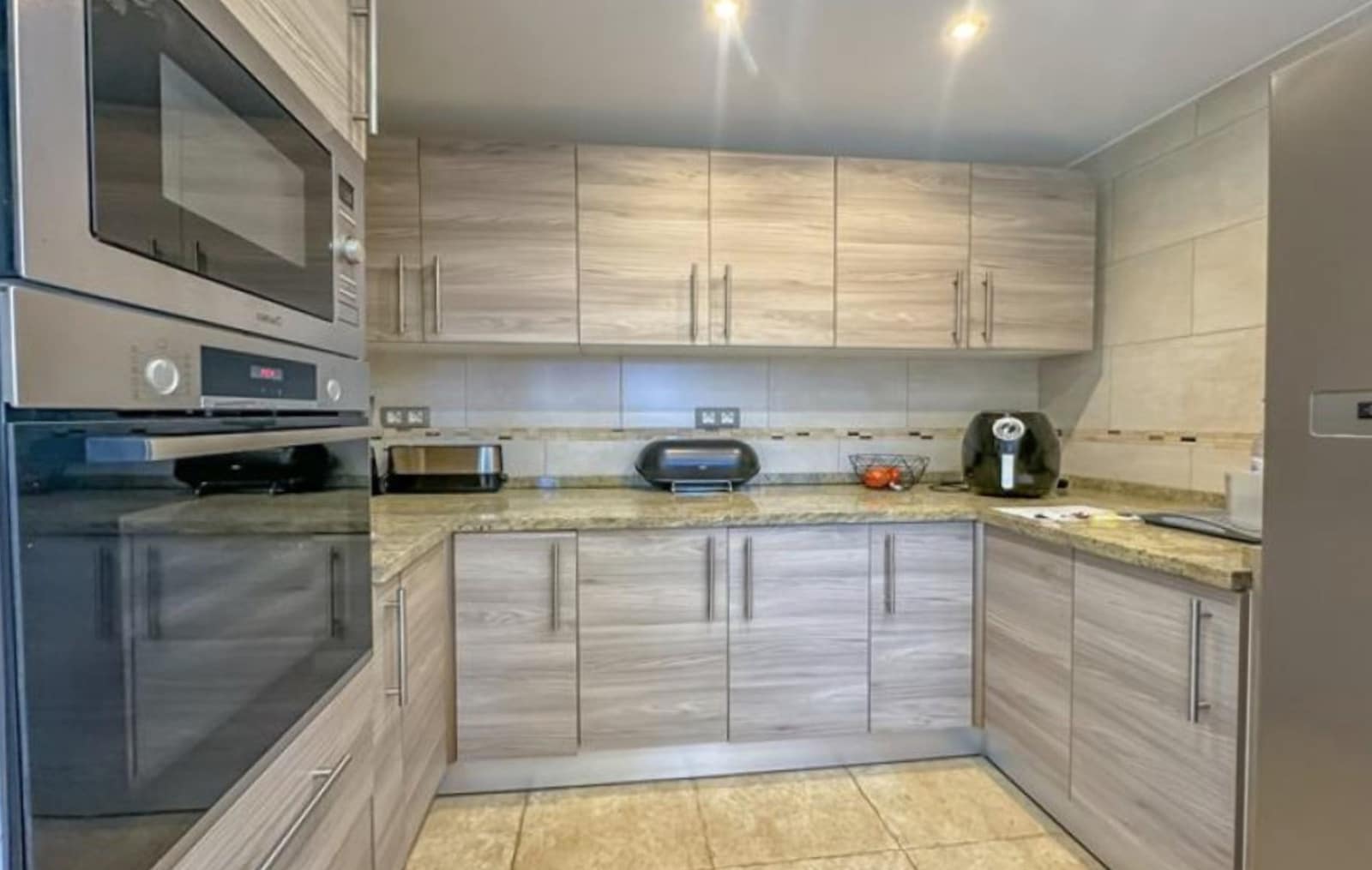 6 bedroom Villa for sale in Calpe / Calp with pool garage - € 749,000 (Ref: 9757820)