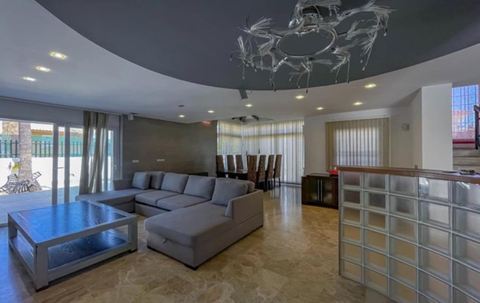 6 chambre Villa/Maison à vendre à Benidorm avec piscine garage - 890 000 € (Ref: 9758192)