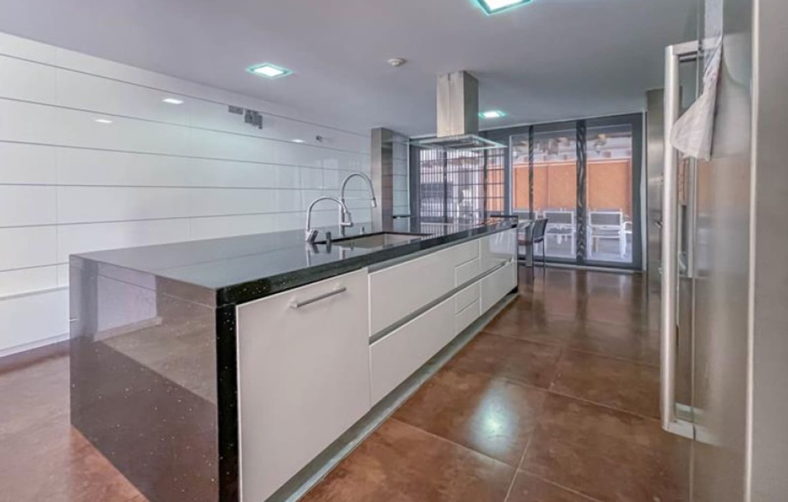 6 chambre Villa/Maison à vendre à Benidorm avec piscine garage - 890 000 € (Ref: 9758192)